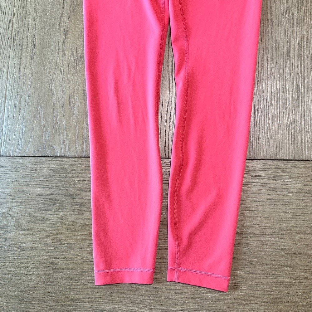 Lululemon Wunder Train High-Rise Tight 25” Size 6 Raspberry Pink - Picture 3 of 10